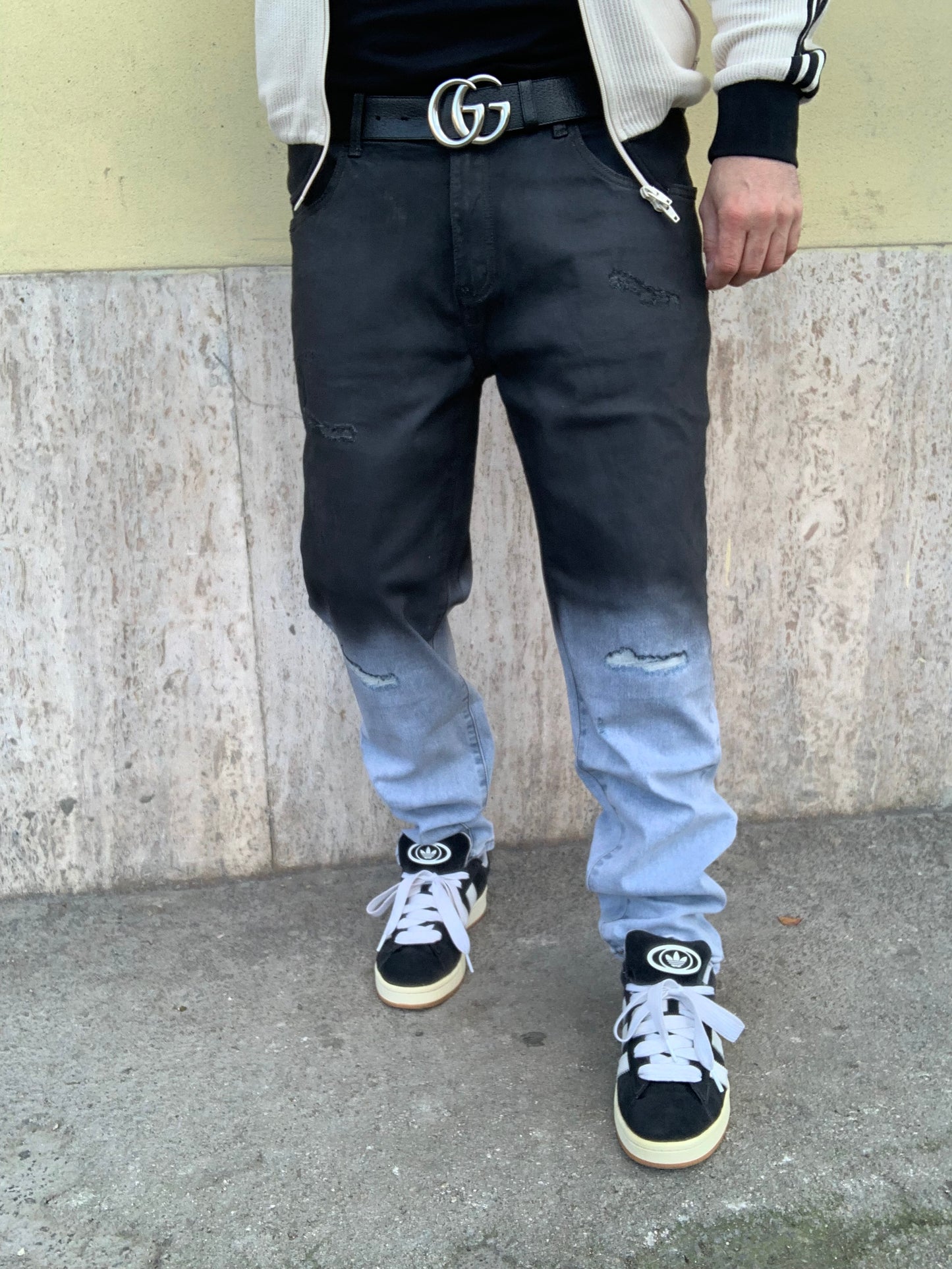 Baggy wash Black light blue