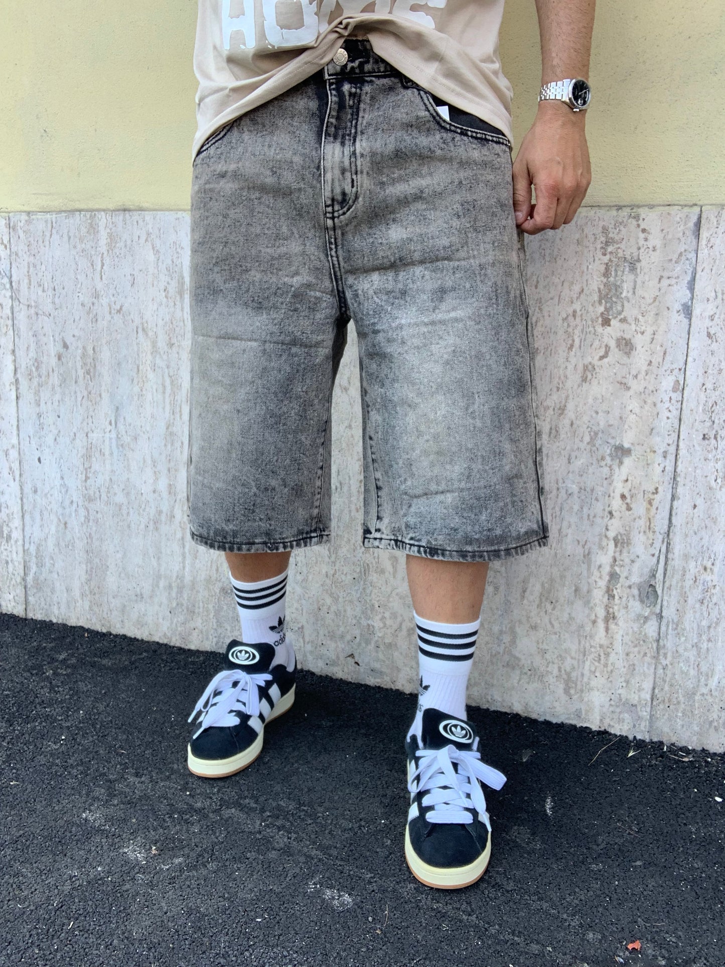 Short baggy savage