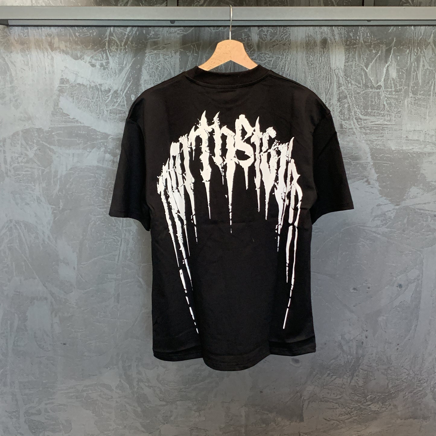 Tshirt nera monster retro