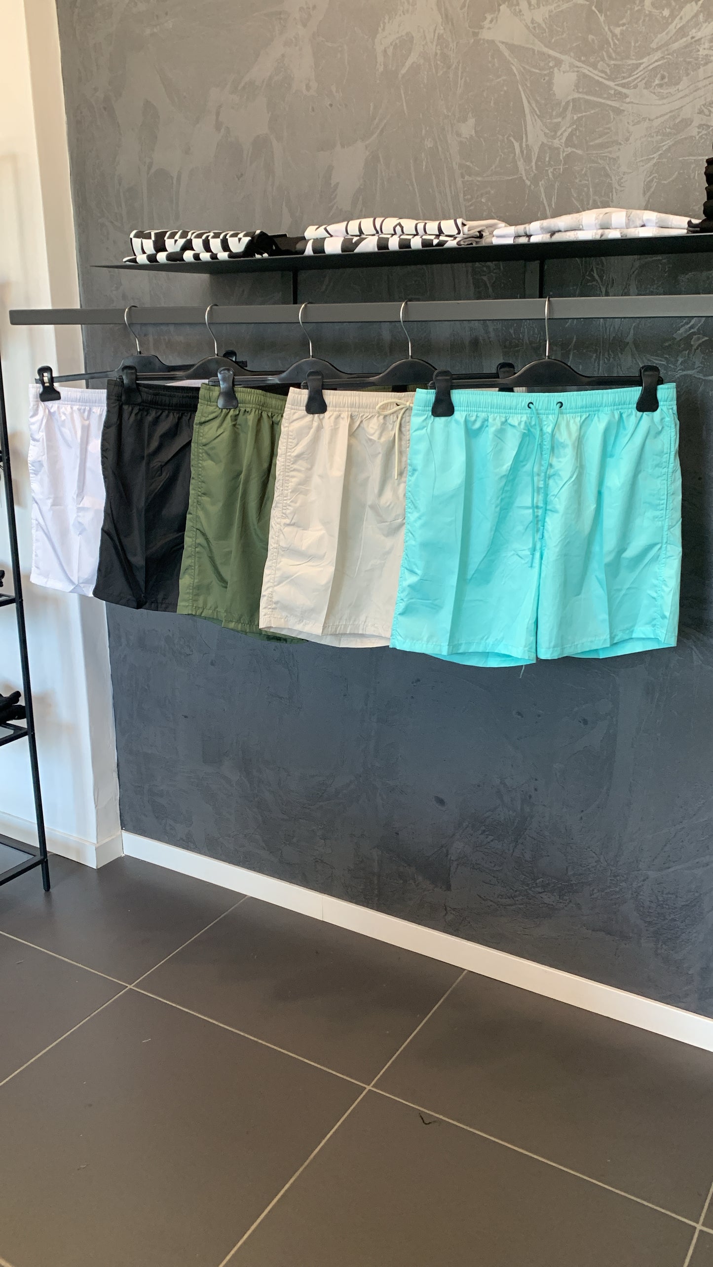Beachwear basic semilucido